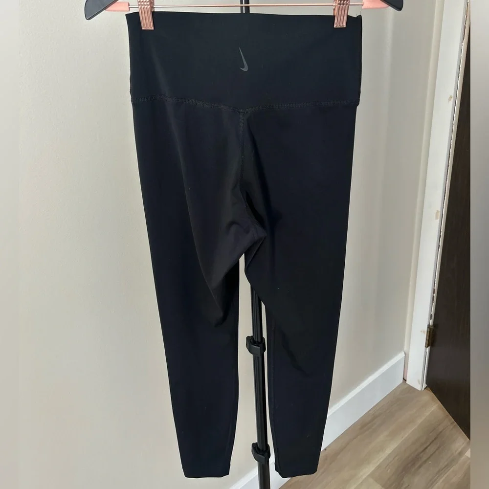 Nike comfortable black